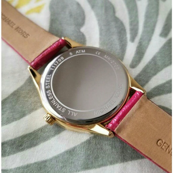 Michael Kors Mini Lauryn Embossed Leather Watch - Picture 4 of 8